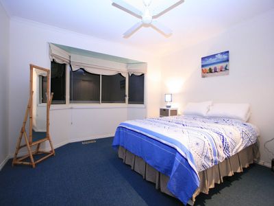 2 Byron Close, Rye