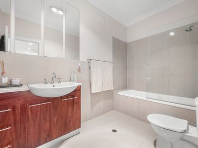 2 Moorak Crescent, Mount Gambier