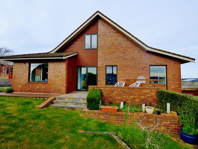 110 Larnach Road, Vauxhall