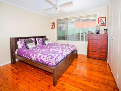 13 Chislehurst  Ave, Figtree