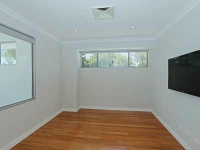 30A Lynton Street, Doubleview