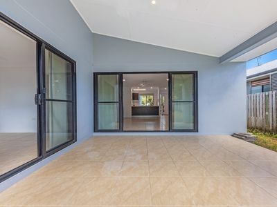 1 / 89 Parker Rd, Cannonvale