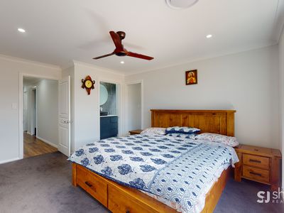 12 Fjord Court, Dubbo