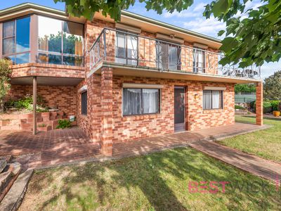 15 Thomas Close, South Bathurst