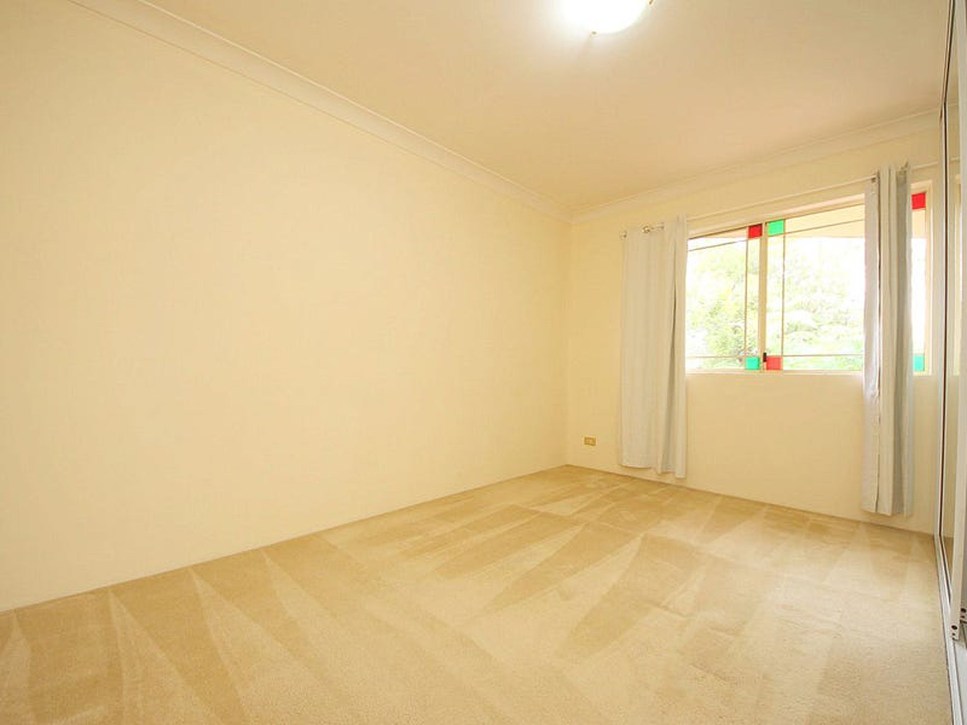 11 / 54 Sir Joseph Banks Street, Bankstown