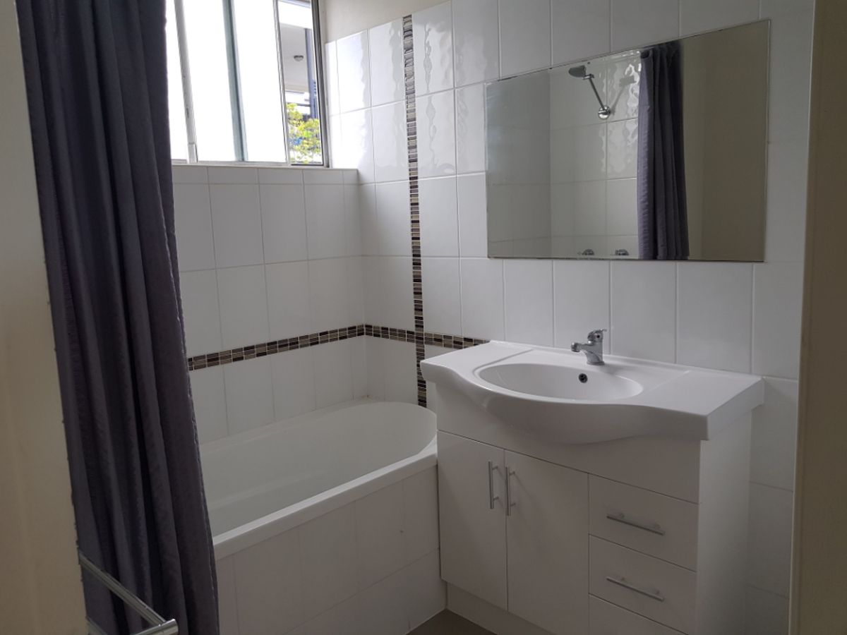 4 / 95 Sherwood Road, Toowong