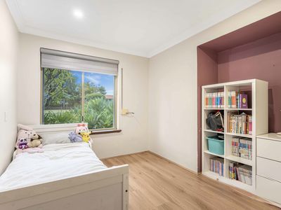 163 Rostrata Avenue, Willetton