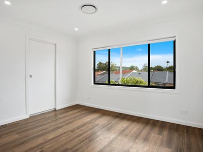 2 / 19 Anthony Street, Lake Illawarra