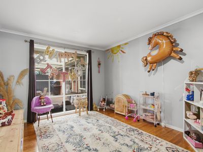 6 Brett Court, Sale