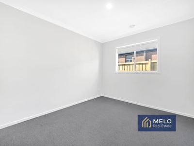 9 Perivale Crescent, Wyndham Vale