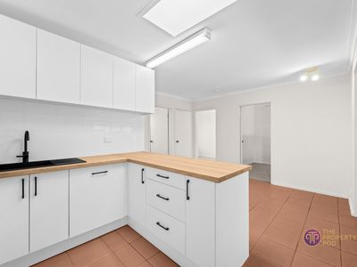 7 Ravenhill Road, Thornlie