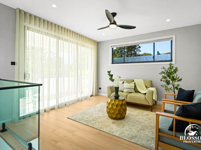 16 Sculptor Street, Box Hill