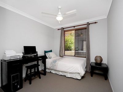 10 Harrison Grove, Deebing Heights