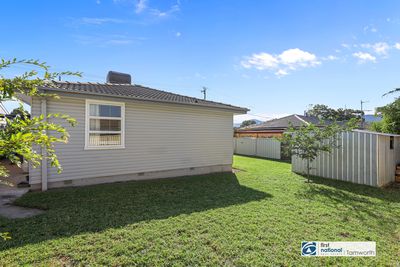 8 Larool Street, Tamworth