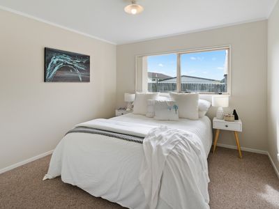 256 Royal Road, Massey