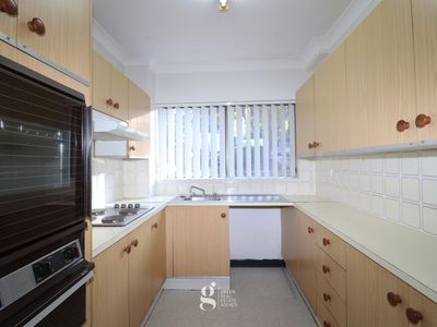 3 / 27 Doomben Avenue, Eastwood