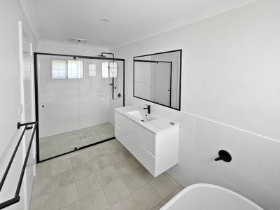 34 Drysdale Close, Dubbo