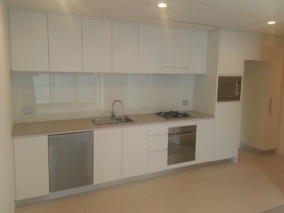 312 / 7 Rider Boulevard, Rhodes