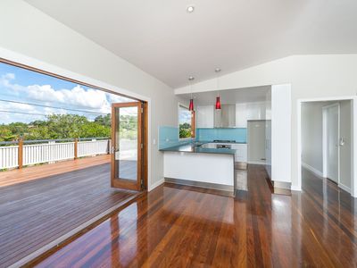 2 Ainsdale Street, Chermside West