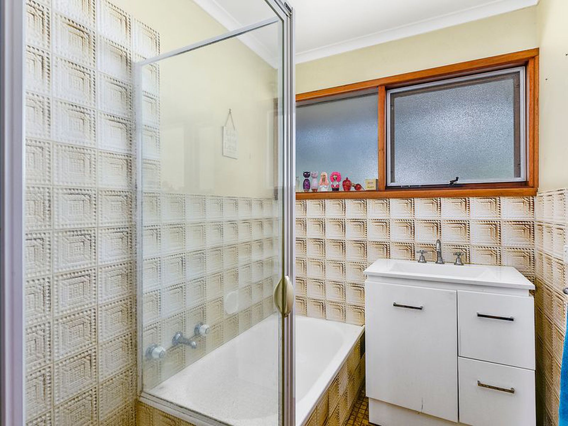 21 English Drive, Millicent