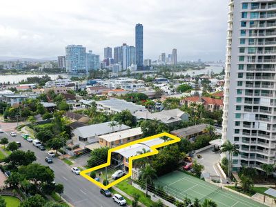 4 / 33 Breaker Street, Main Beach