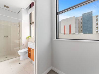 6 / 65 Milligan Street, Perth