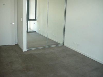 902 / 2 Oldfield Street, Burswood