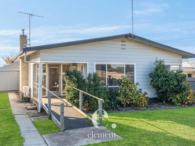 28 Weeroona Avenue, Hamlyn Heights