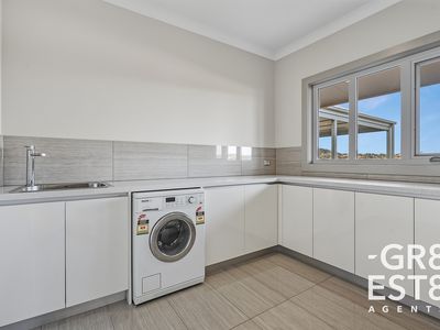 11 Horswood Road, Narre Warren North