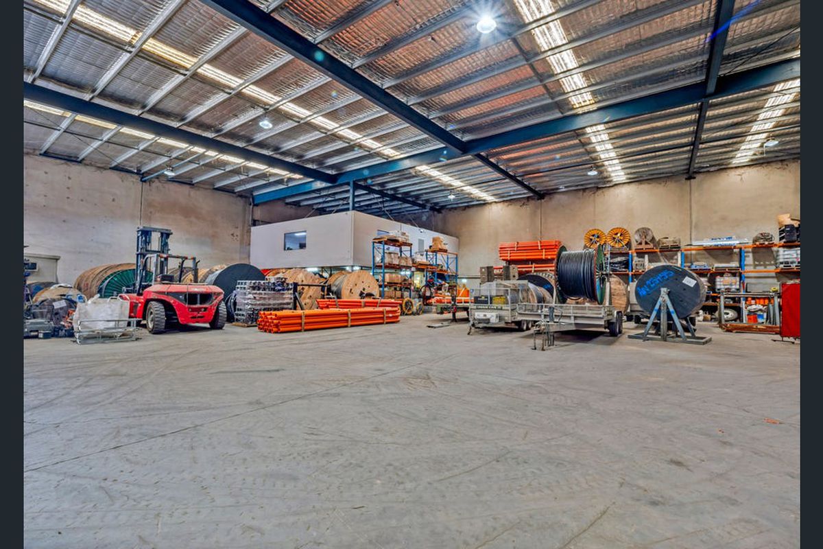 9 Waler Crescent, Smeaton Grange