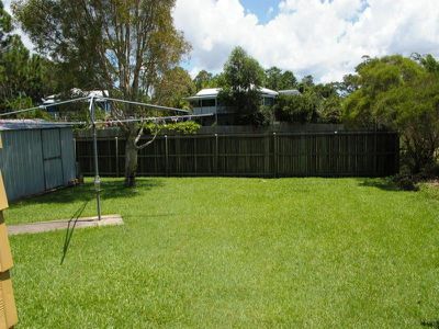 7 Pine Ave, Tewantin