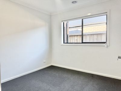 54 Margie Street, Wyndham Vale
