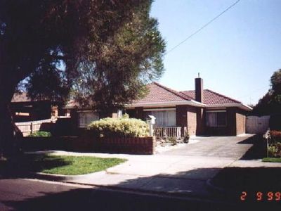 13 alma rd, Hampton Park