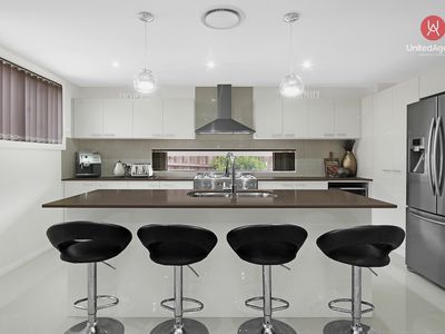 52 McGuiness Avenue, Middleton Grange