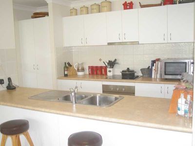 1 Tea Tree Place, Raceview