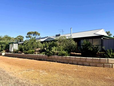 45 Great Southern Highway, Beverley