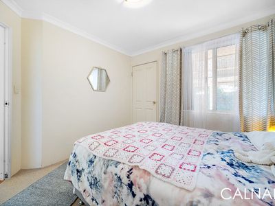 2A  Leeton Close , Halls Head