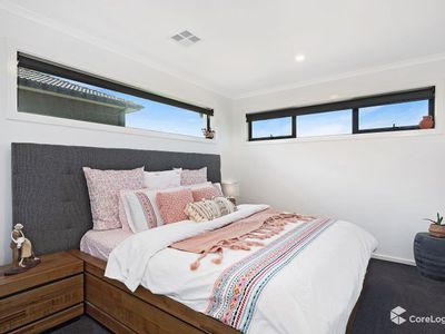 9 Narrawong Avenue, Highton