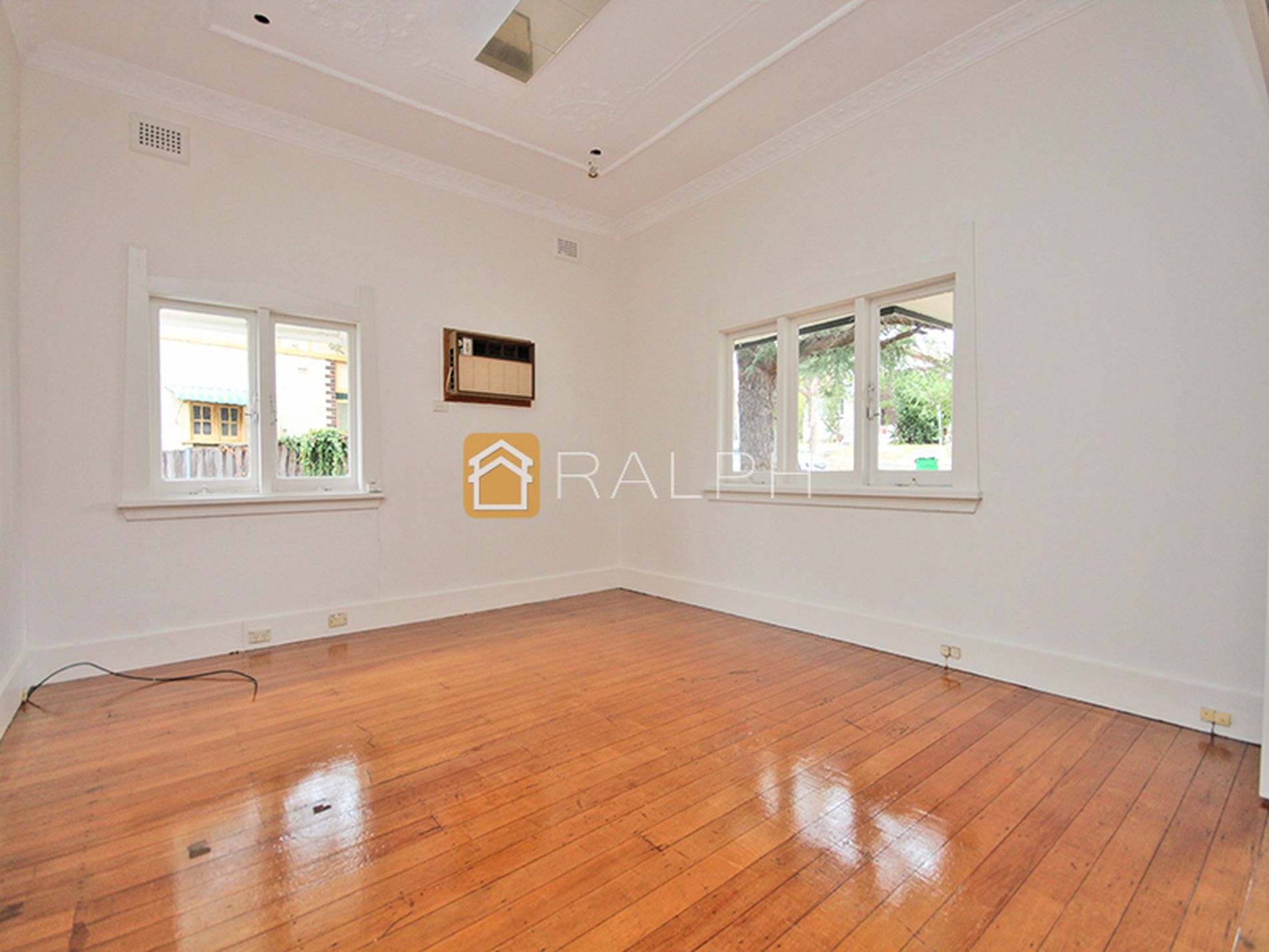 52 Fourth Avenue, Eastwood