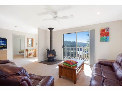 33 Yarrawood Avenue, Merimbula