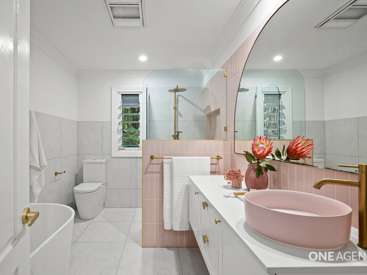 213 Honour Avenue, Chelmer