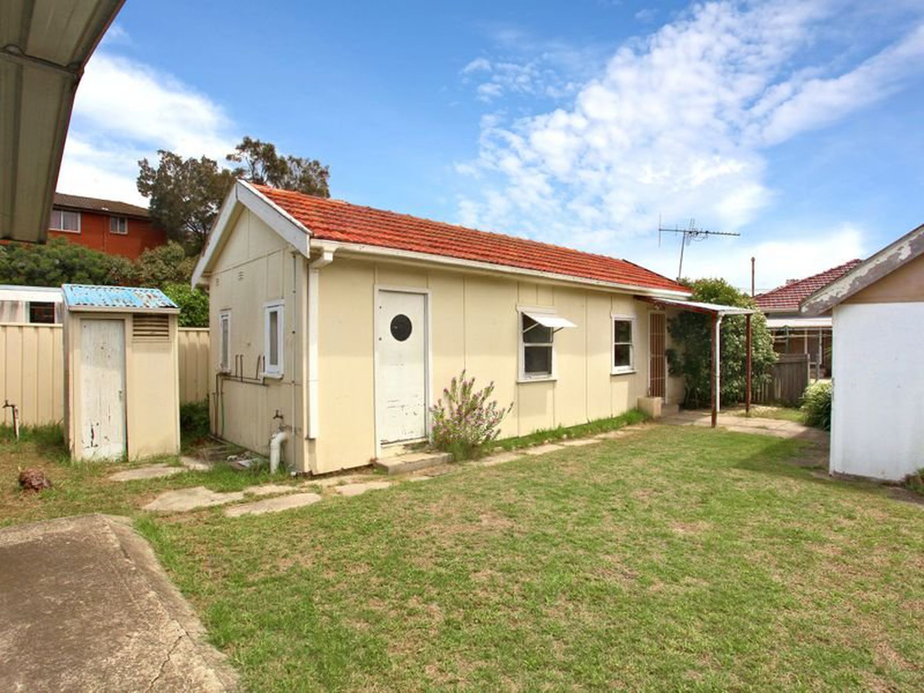 13 Livingstone Avenue, Botany