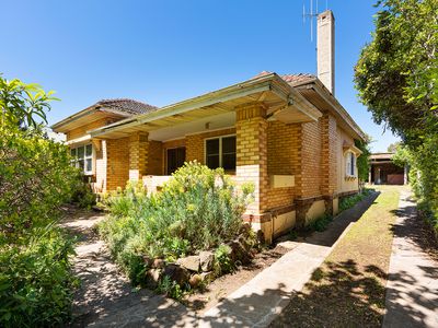 24 Berkeley Street, Castlemaine