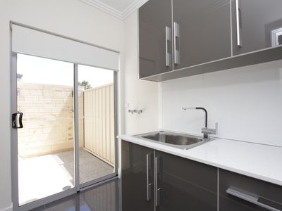 6C Moore Street, Dianella