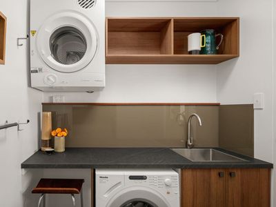 7 / 24 Laurence Street, St Lucia