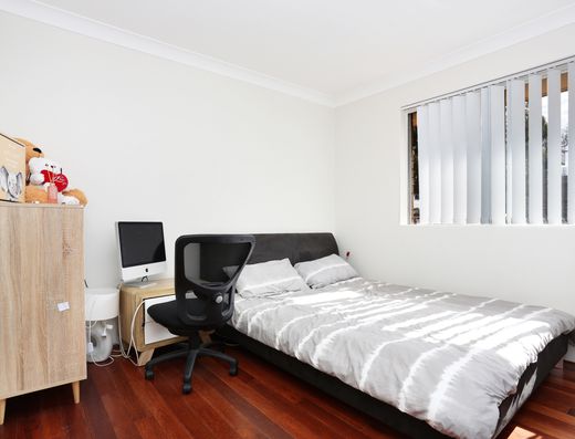 9 / 6-8 Addlestone Road, Merrylands