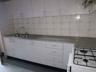 1 / 98 Wollongong Road, Arncliffe