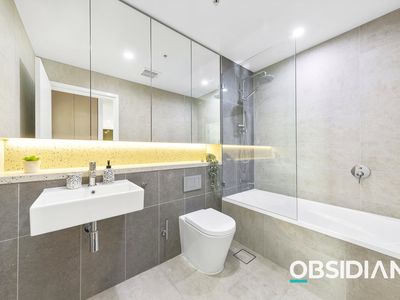 821 / 32  Civic Way , Rouse Hill