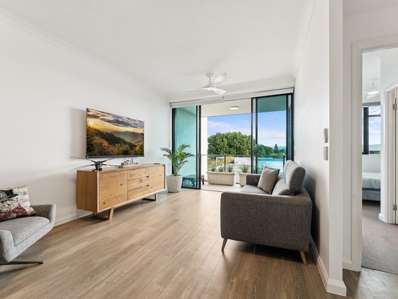 5230 Harbourview Drive, Hope Island