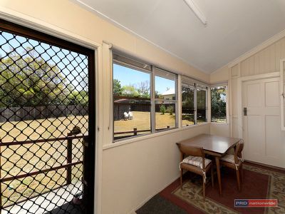 14 North Station Road, North Booval